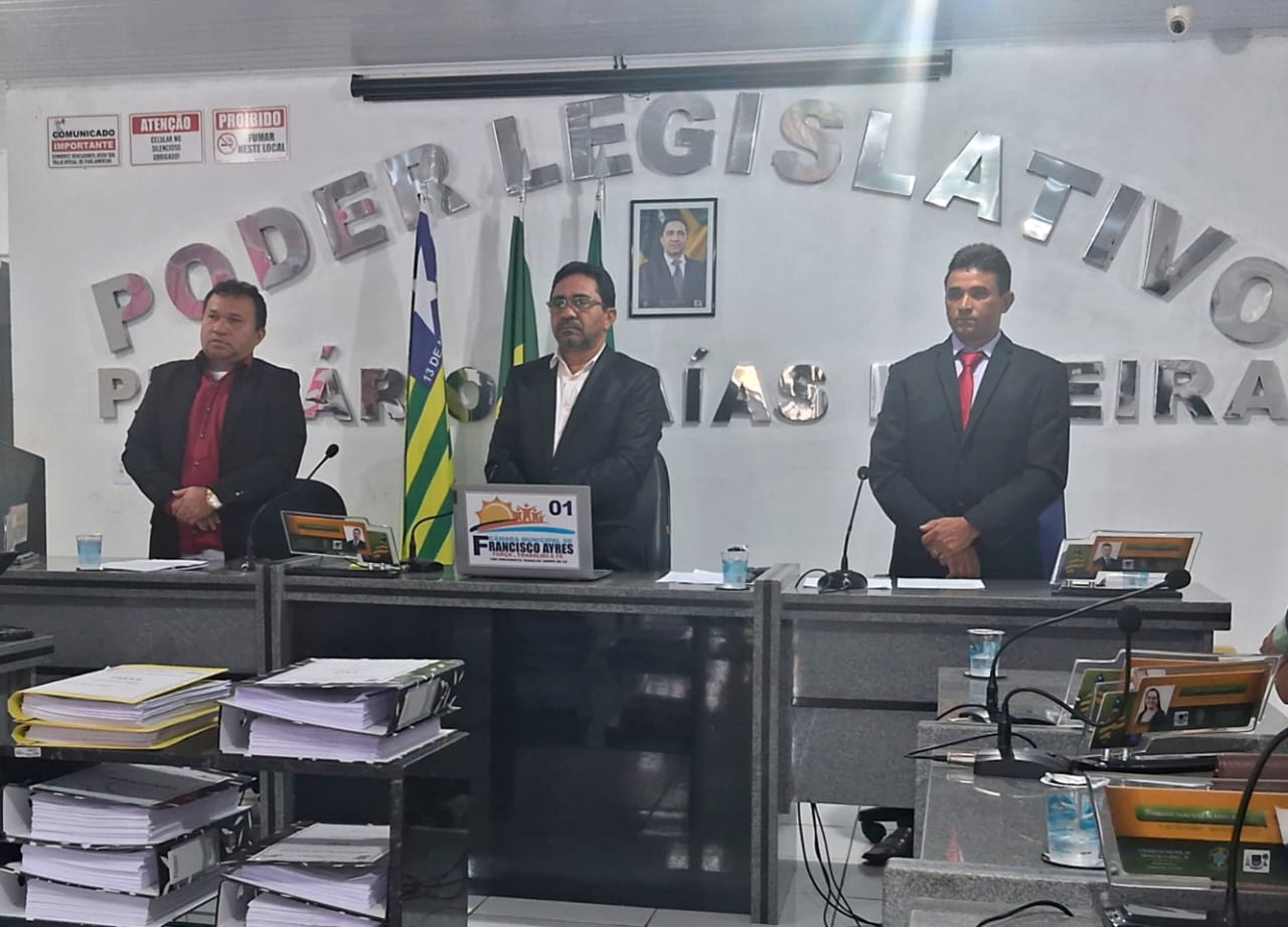 Câmara Municipal de Francisco Ayres Realiza Sessão Ordinária Focada na Revisão do Plano Plurianual