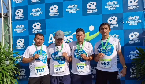 Vereadores prestigiam a Ayres Run 2025 em comemoração aos 62 anos de Francisco Ayres